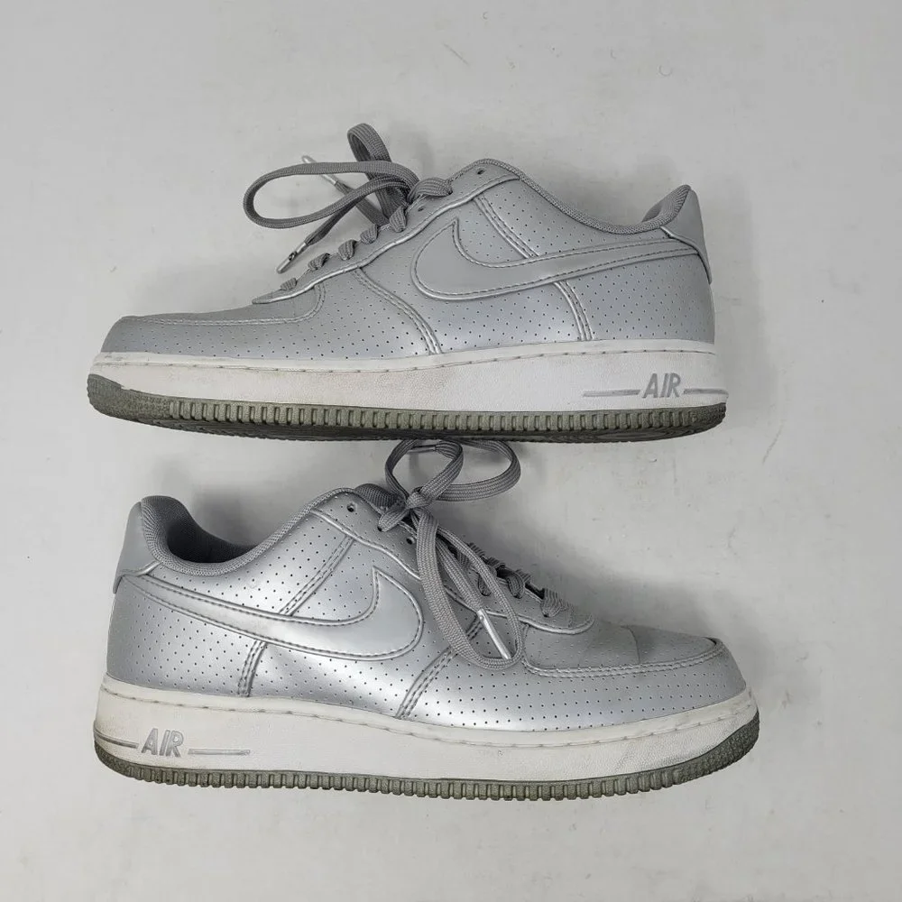 Nike Air Force 1 Low '07 LV8 Metallic Silver Perforated 718152-013 AF1 Olympic - Picture 6 of 11